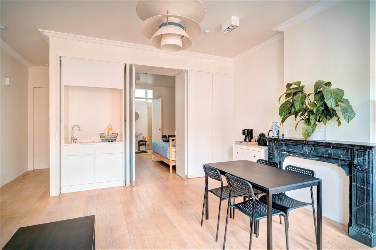 The Bright Stone Lodge. Heart Of Antwerpen Buitenkant foto
